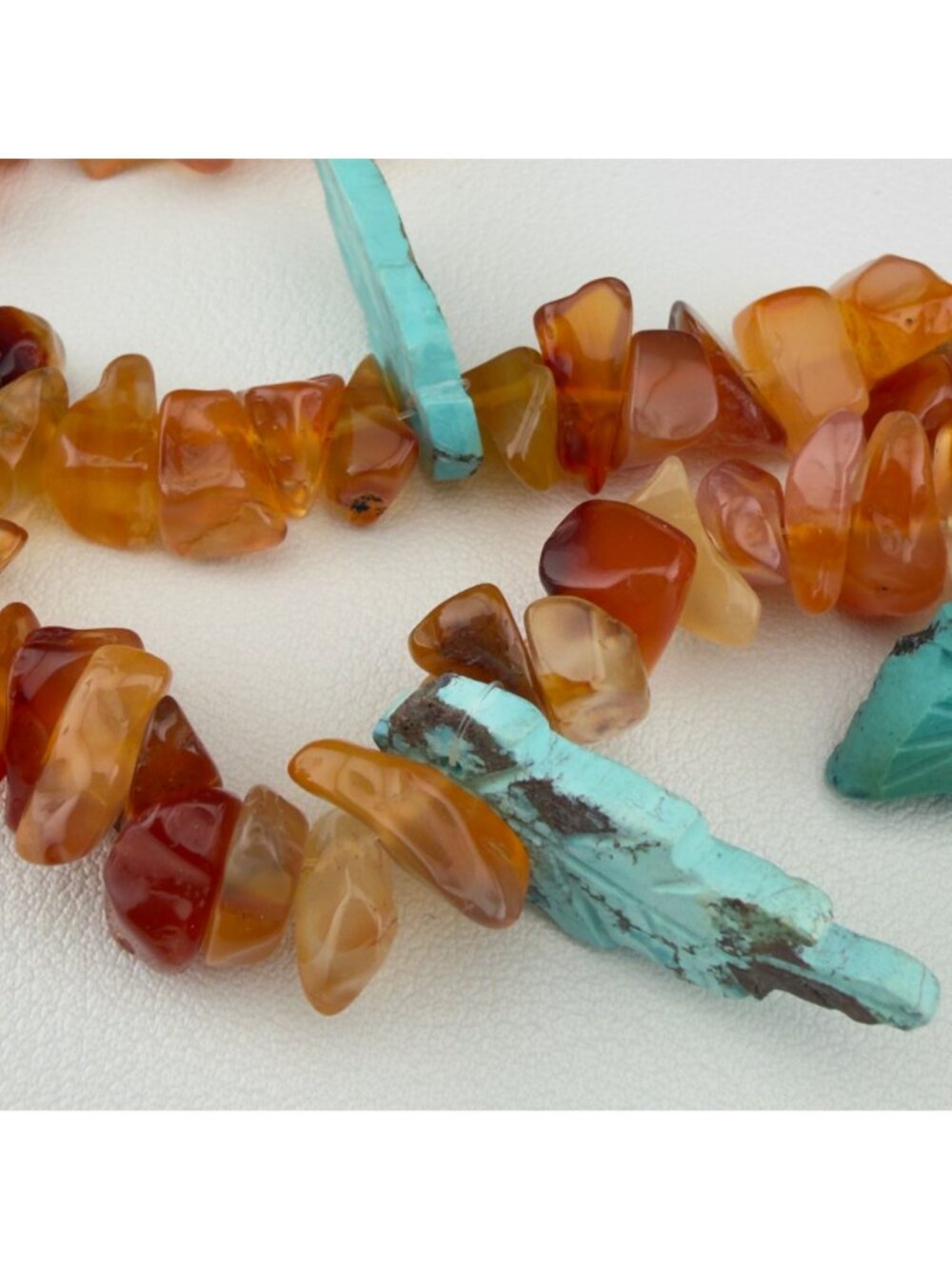 Vintage Carved Butterfly Stone Chip Pendant Necklace Southwestern Boho Statement - Picture 9 of 12